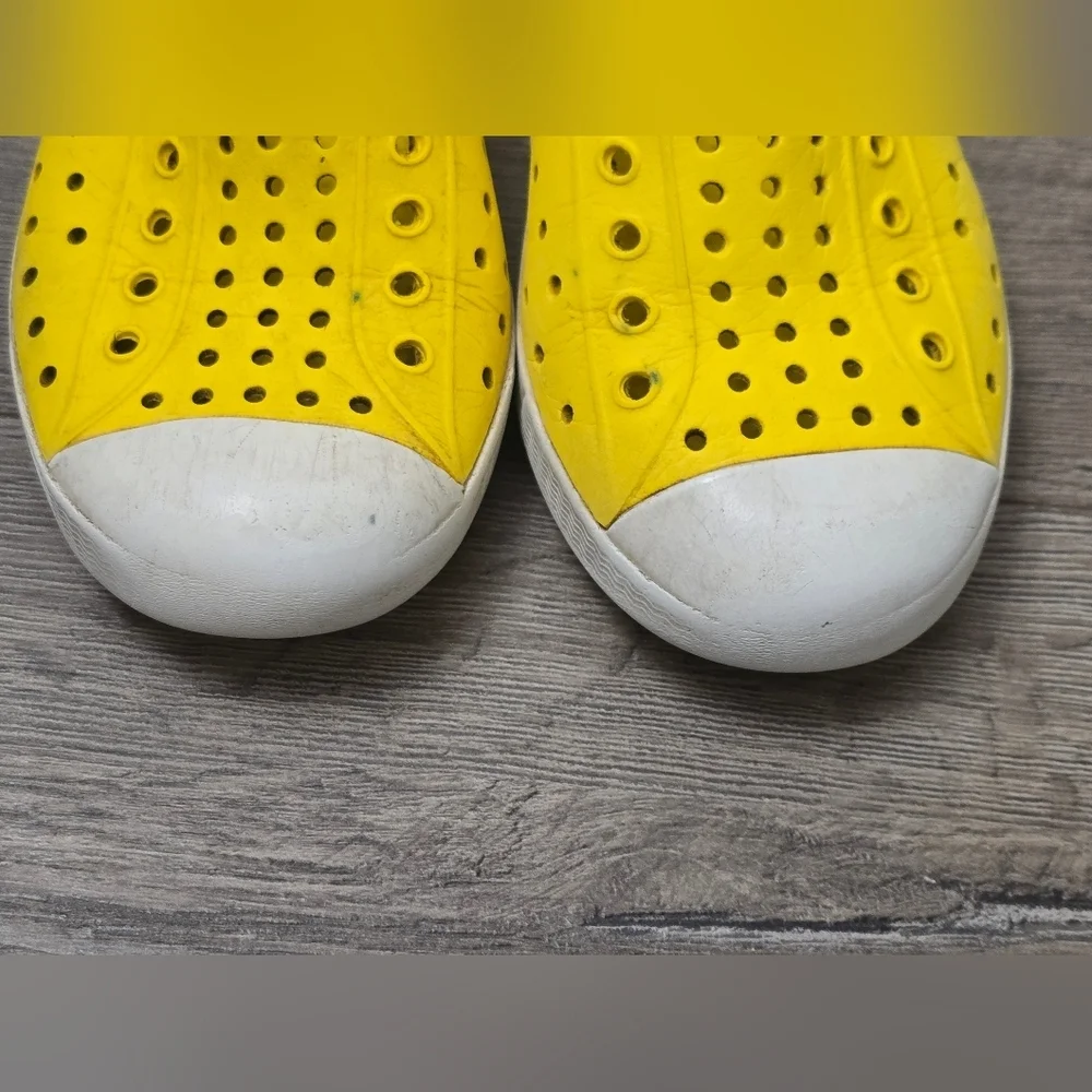 Native Yellow Slide On Little Kids Unisex Vacation Beach Travel Pool Summer